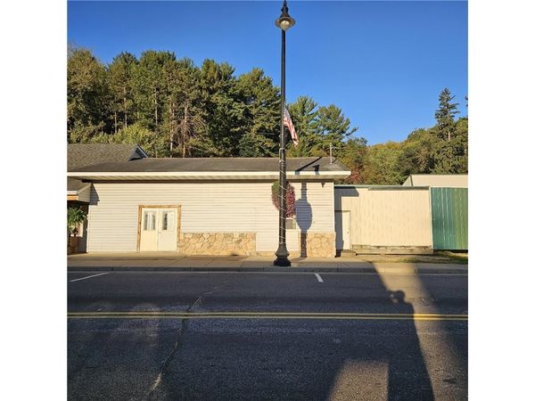 420 Main Street, Plum City, WI 54761