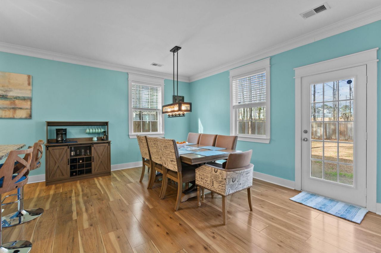 203 Beverly Drive Photo 11