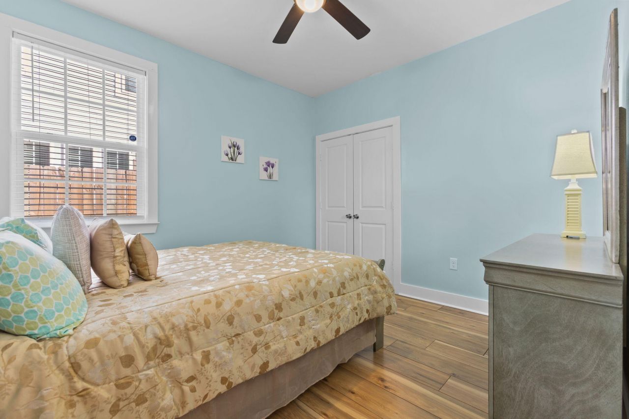 203 Beverly Drive Photo 22