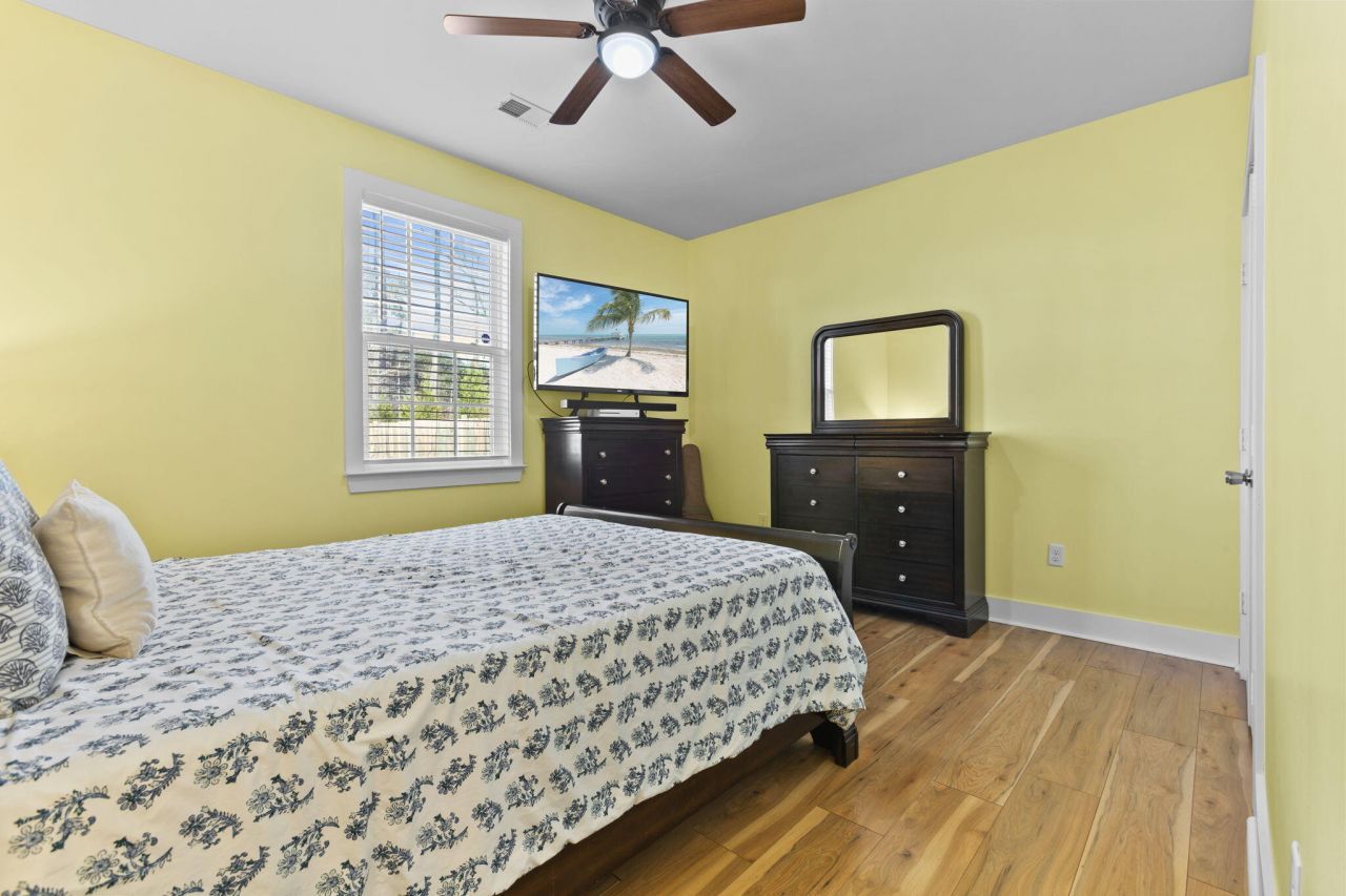 203 Beverly Drive Photo 24