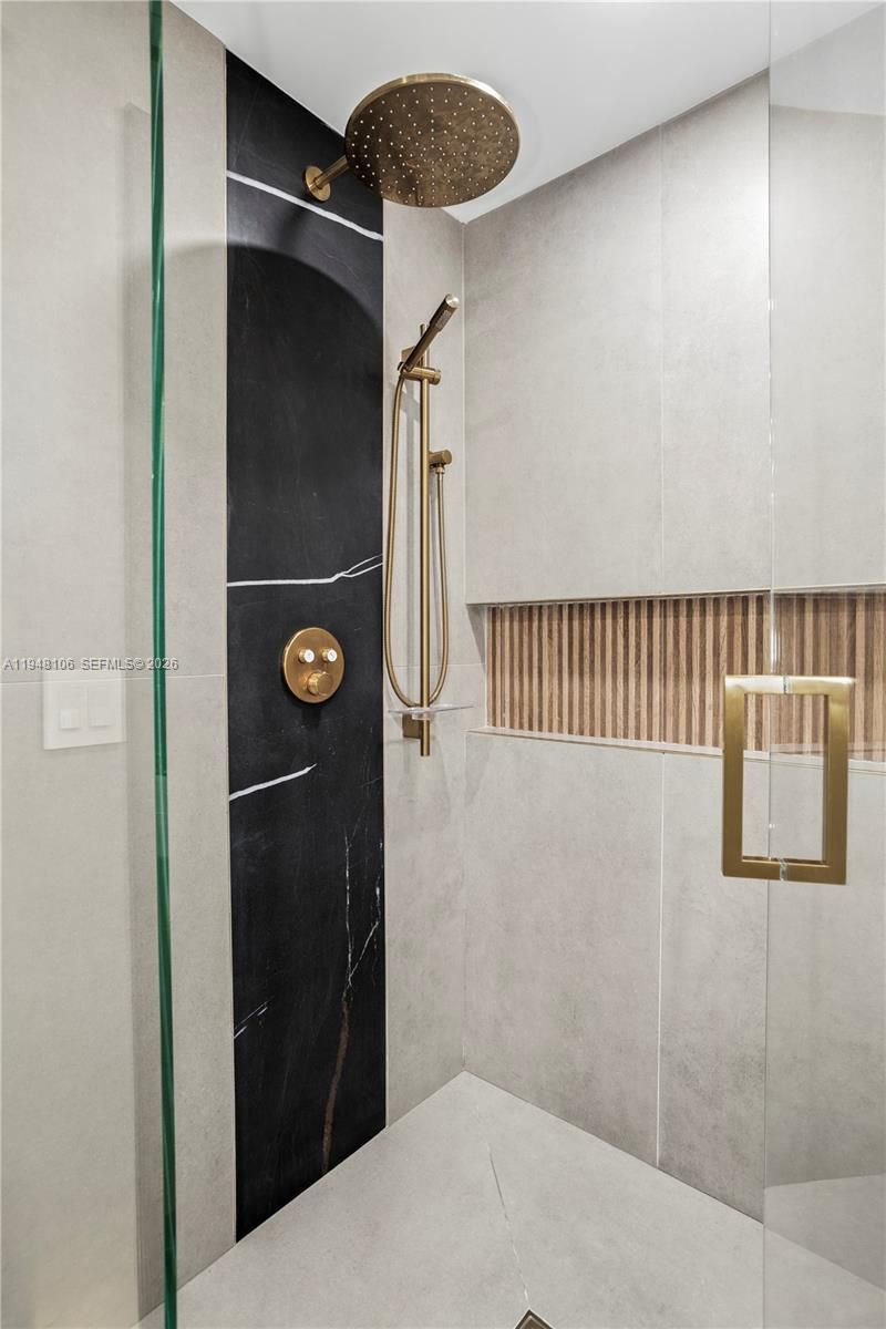 3330 NE 190th St, Unit 2111, Aventura, FL 33180 Photo