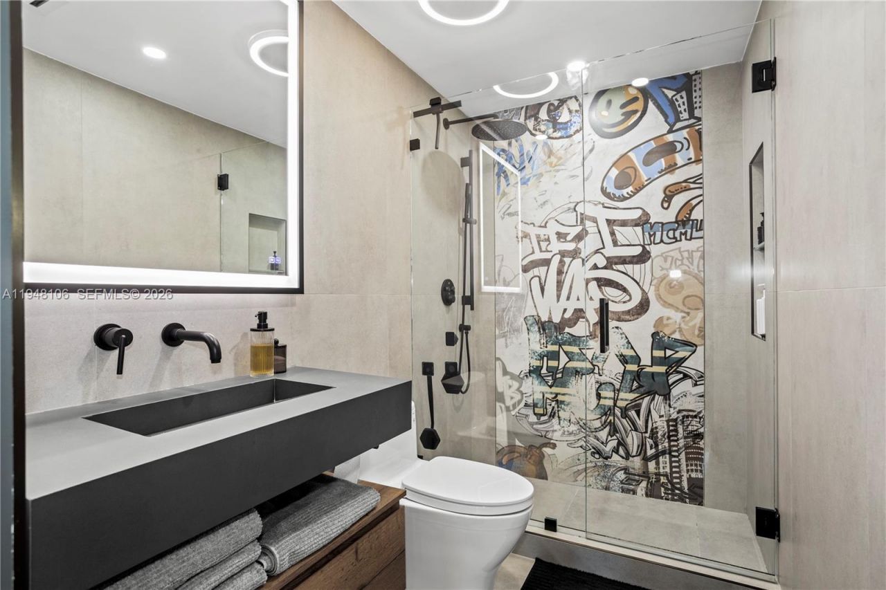 3330 NE 190th St, Unit 2111, Aventura, FL 33180 Photo