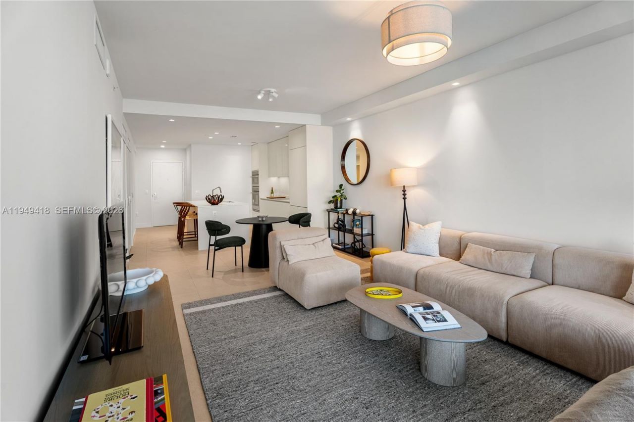 700 NE 24th St, Unit 2602, Miami, FL 33137 Photo