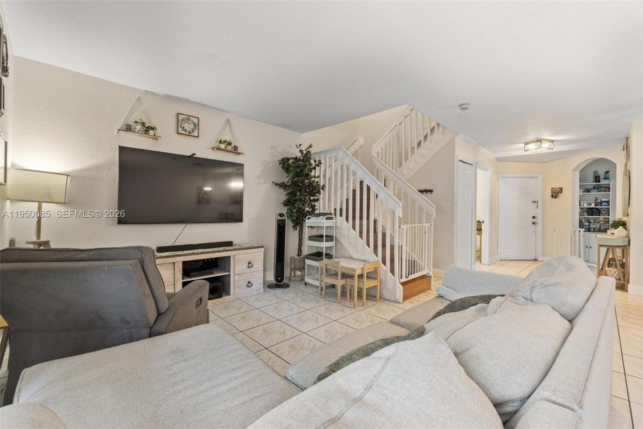 4826 NW 116th Ave, Doral, FL 33178 Photo