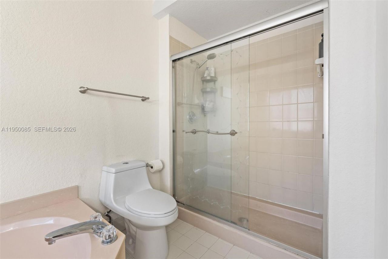 4826 NW 116th Ave, Doral, FL 33178 Photo