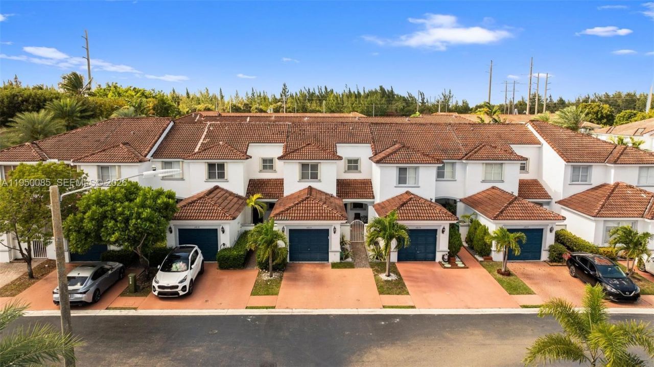 4826 NW 116th Ave, Doral, FL 33178 Photo