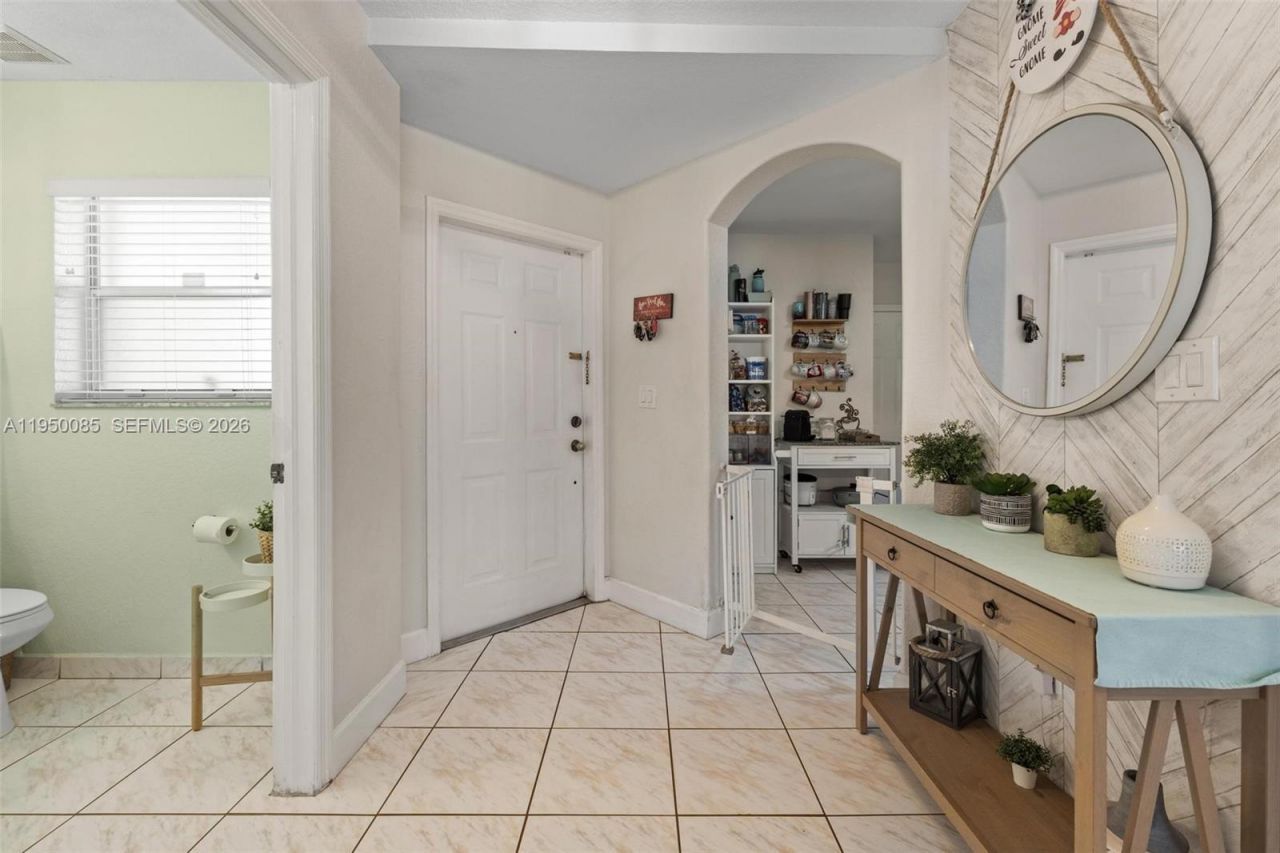 4826 NW 116th Ave, Doral, FL 33178 Photo