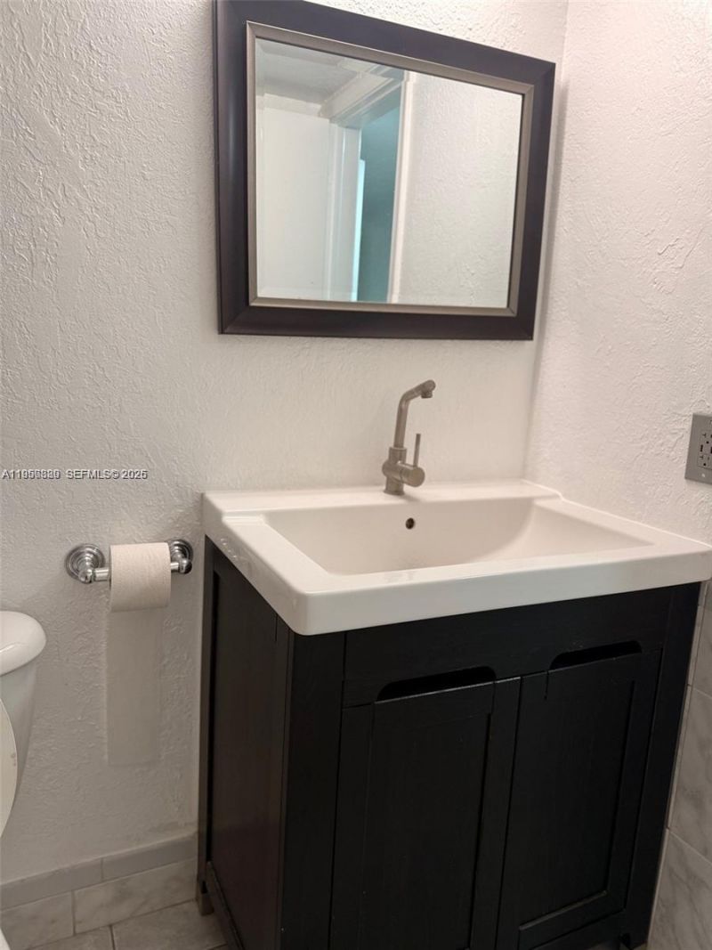 7477 SW 82nd St, Unit C309, Miami, FL 33143 Photo