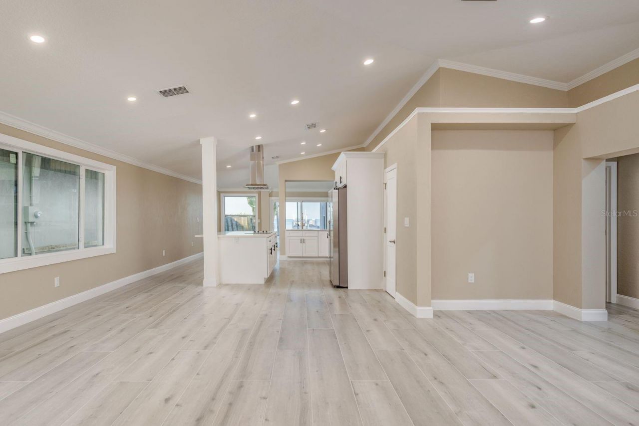 302 Shore Drive, Palm Harbor, FL 34683 Photo