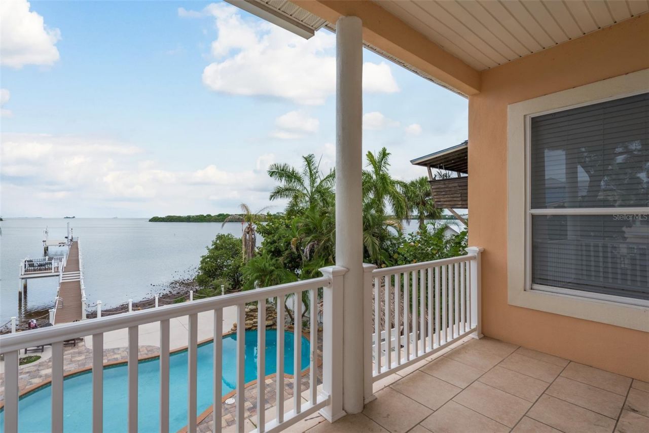 302 Shore Drive, Palm Harbor, FL 34683 Photo