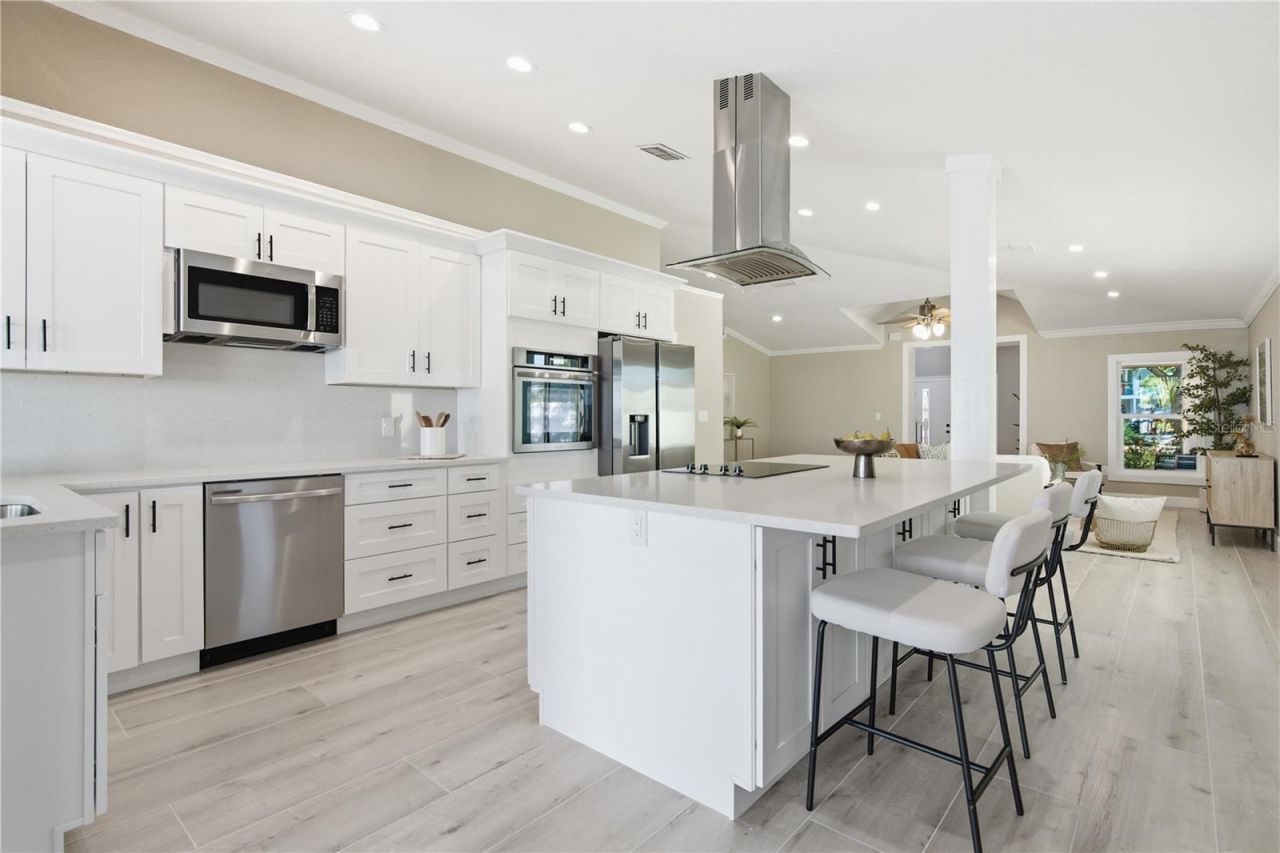 302 Shore Drive, Palm Harbor, FL 34683 Photo