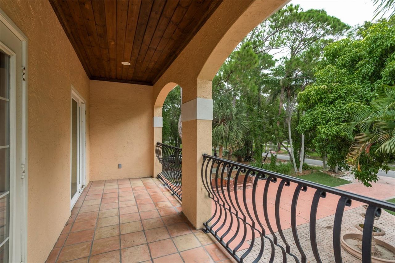 302 Shore Drive, Palm Harbor, FL 34683 Photo