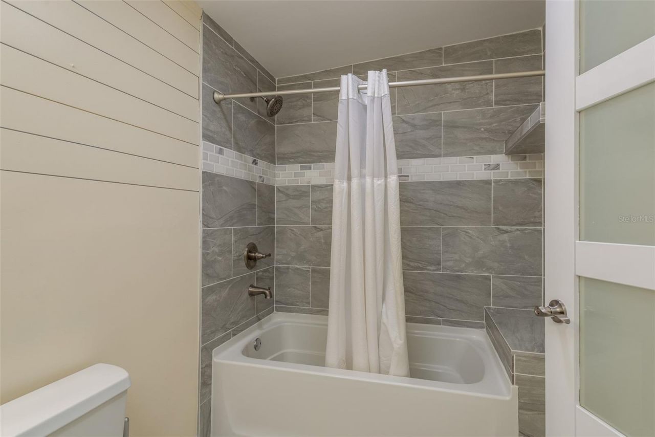 302 Shore Drive, Palm Harbor, FL 34683 Photo