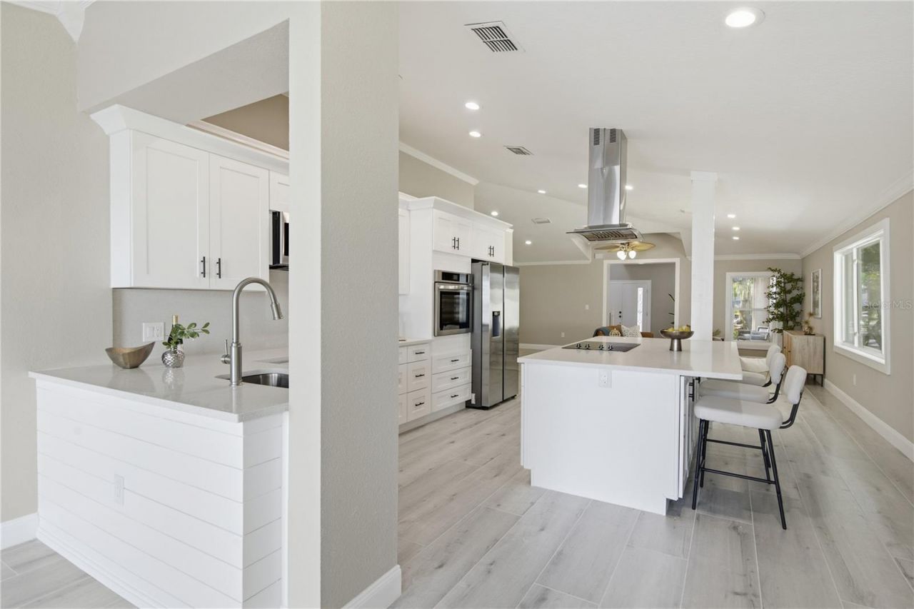 302 Shore Drive, Palm Harbor, FL 34683 Photo