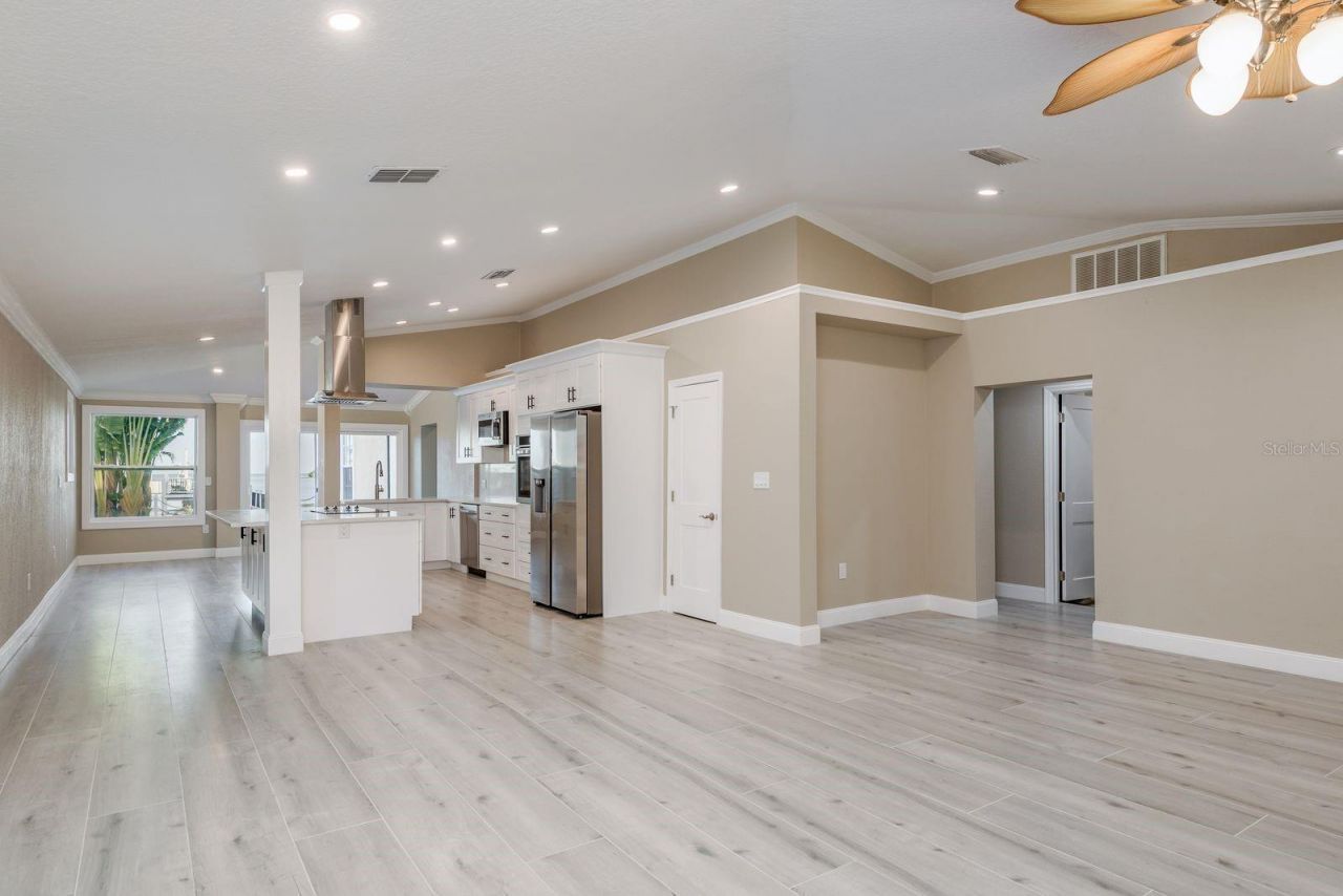 302 Shore Drive, Palm Harbor, FL 34683 Photo