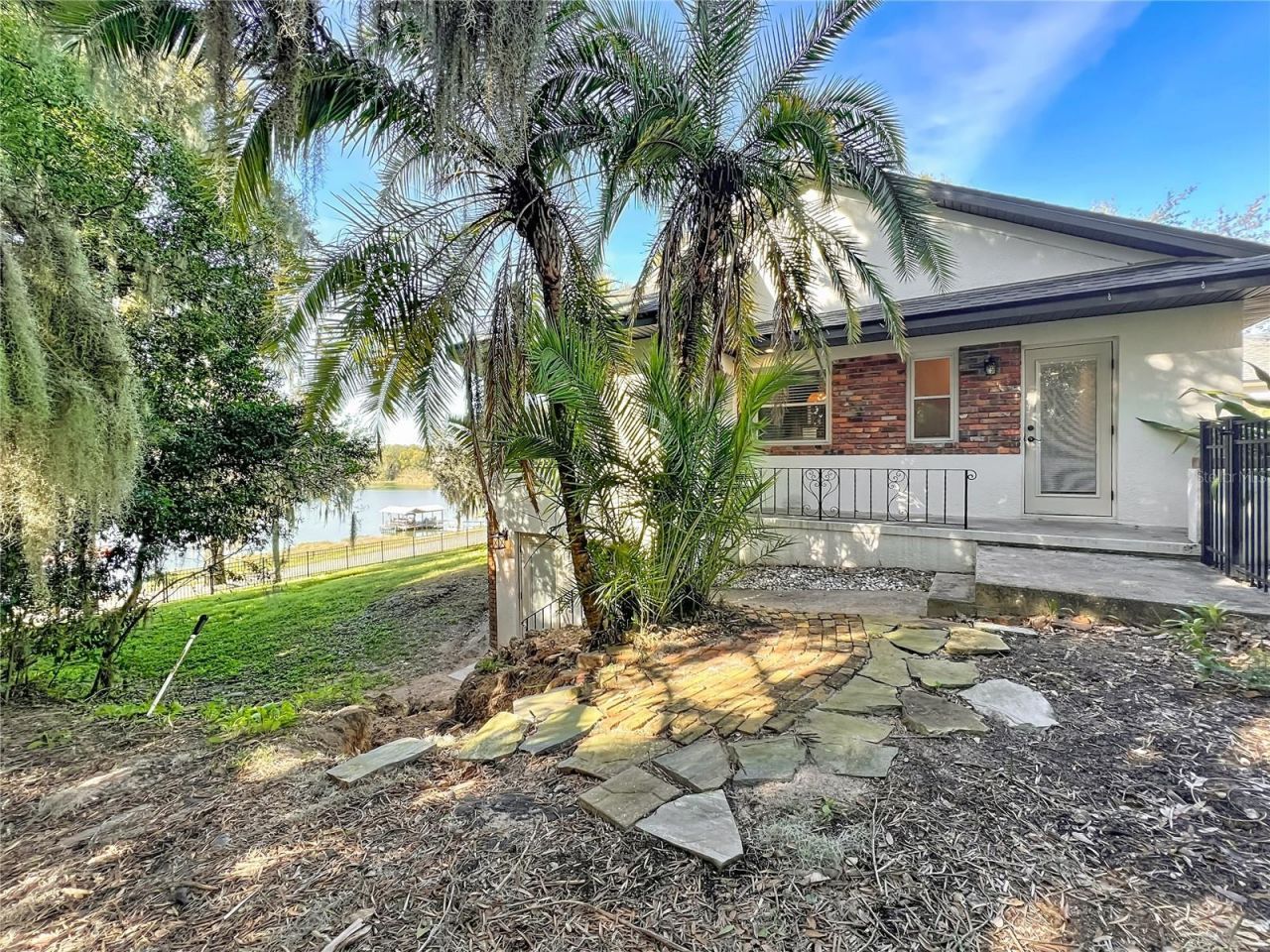 2400 Topping Place, Eustis, FL 32726 Photo