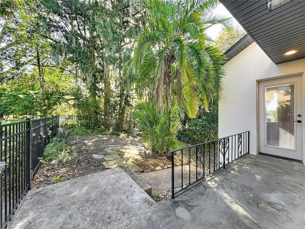 2400 Topping Place, Eustis, FL 32726 Photo