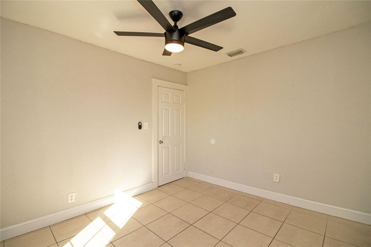 2425 Auburn Street S, Saint Petersburg, FL 33712 Photo