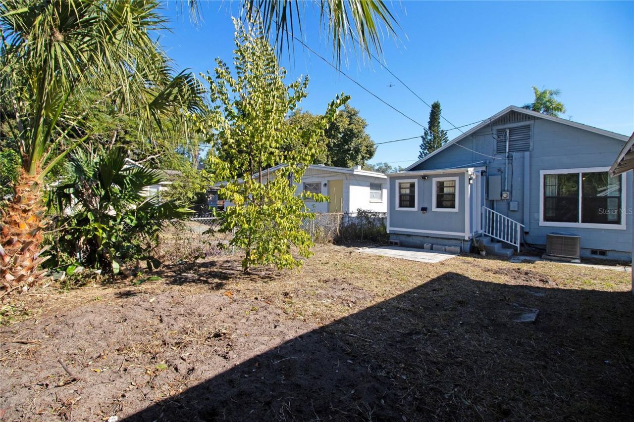 2425 Auburn Street S, Saint Petersburg, FL 33712 Photo