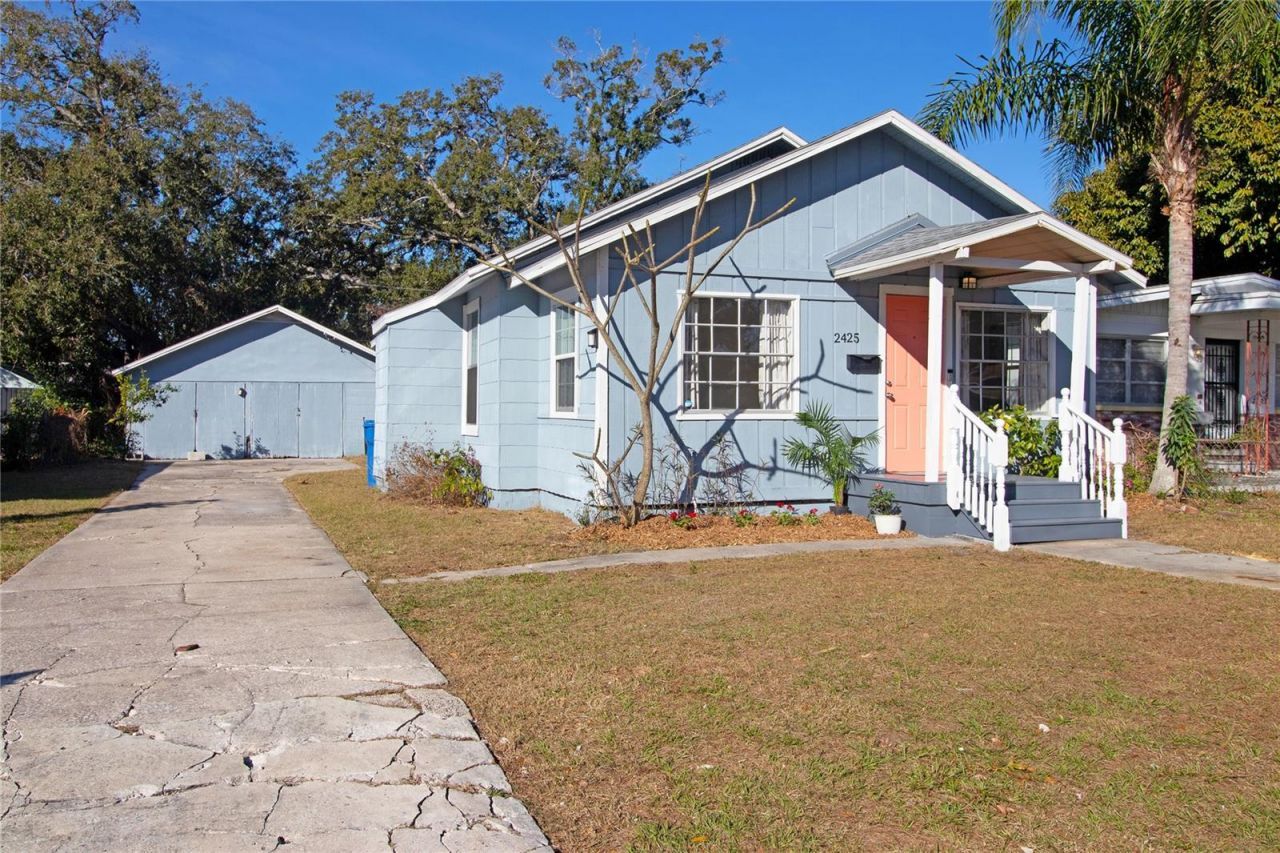 2425 Auburn Street S, Saint Petersburg, FL 33712 Photo