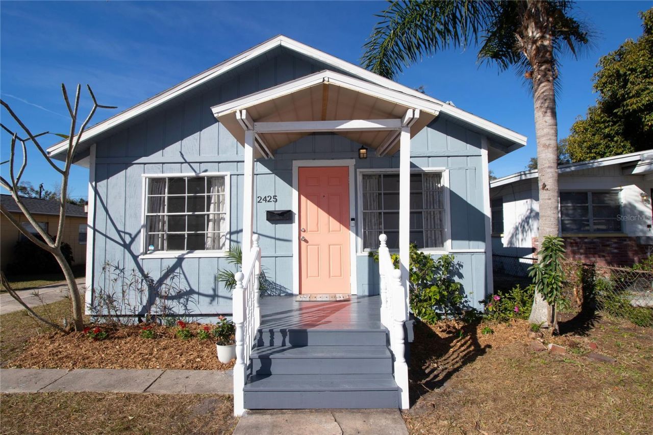 2425 Auburn Street S, Saint Petersburg, FL 33712 Photo