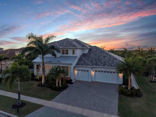 826 MANNS HARBOR DRIVE, APOLLO BEACH, FL 33572