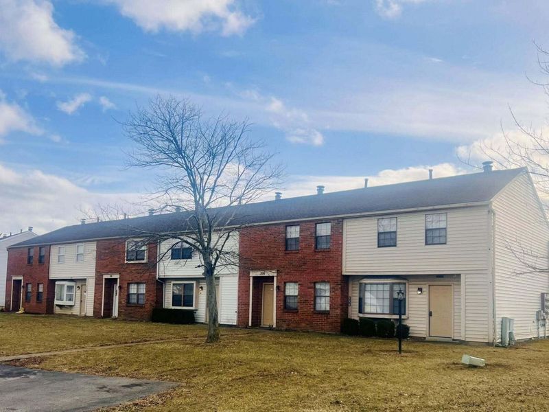 304-314 Cross Wind Drive, Unit A, B, C, D, Westerville, OH 43081 Photo 2