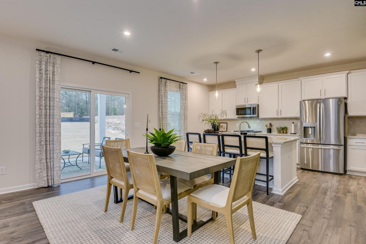 629 Honeydew Drive  Photo 7