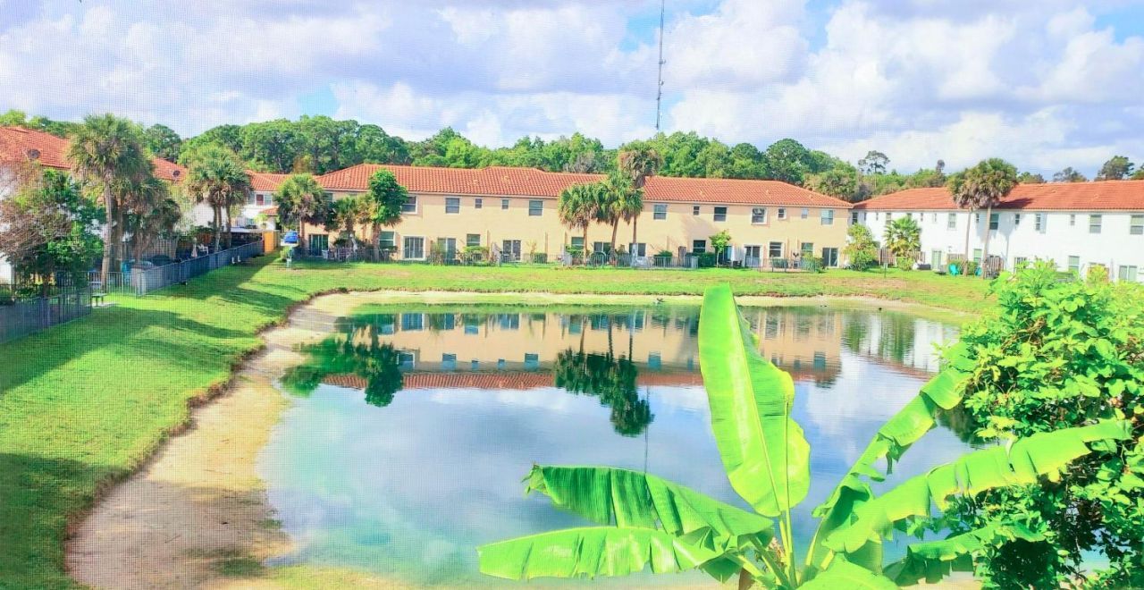 4319 Braxton Avenue, West Palm Beach, FL 33417 Photo