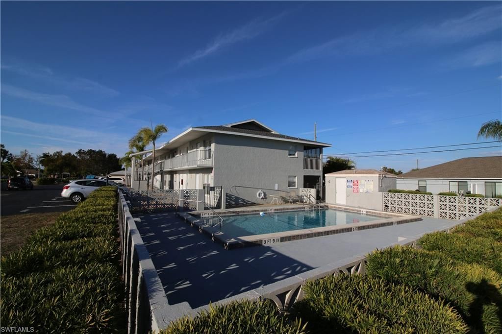 3705 Country Club Blvd, Unit 1-12, Cape Coral, FL 33904 Photo