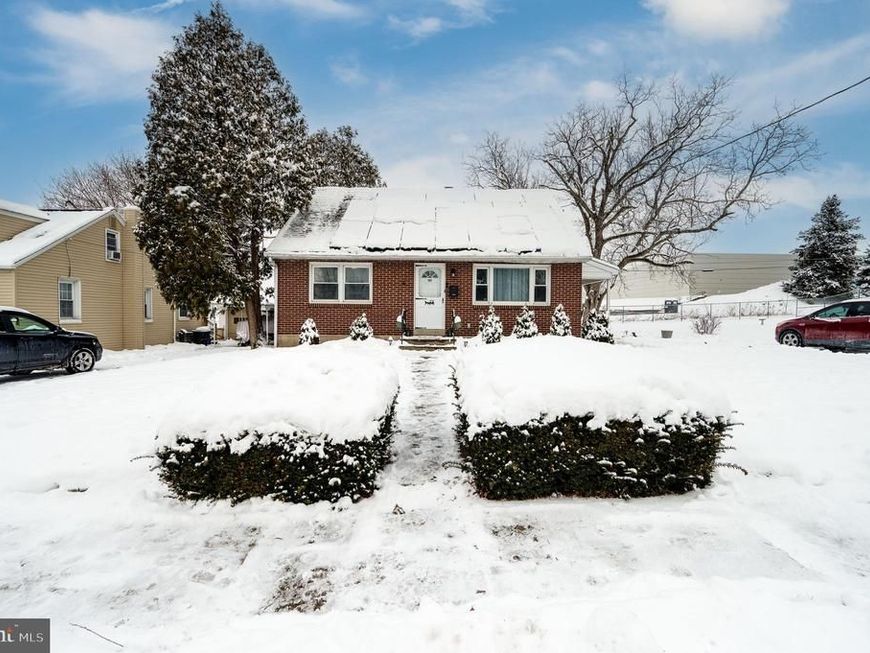 101 Girard Avenue, Reading, PA 19605 Main Photo