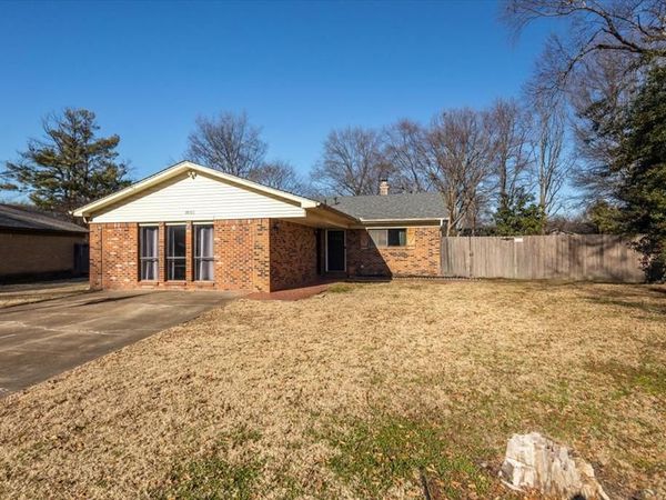 1007 Stratford Drive, West Memphis, AR 72301