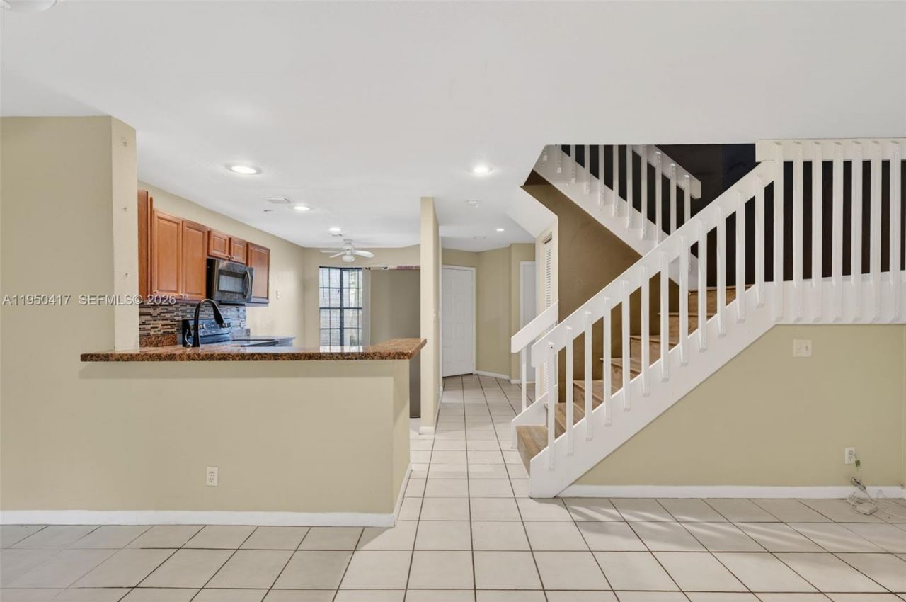 7033 Woodmont Way, Tamarac, FL 33321 Photo