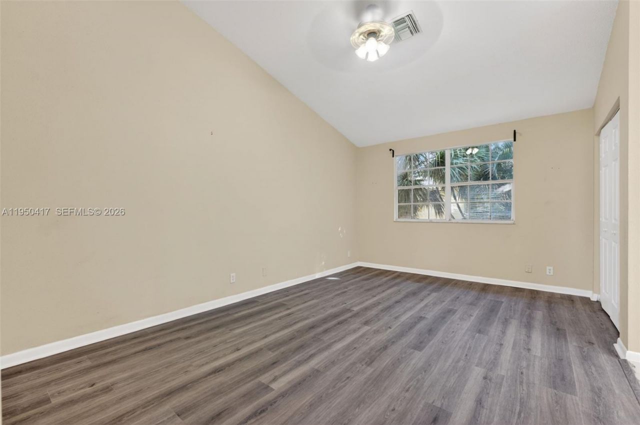 7033 Woodmont Way, Tamarac, FL 33321 Photo