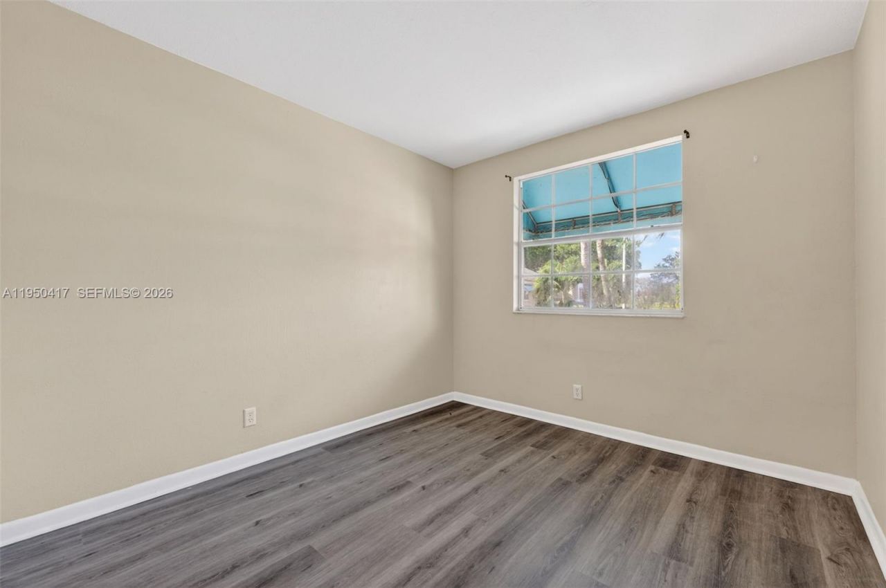 7033 Woodmont Way, Tamarac, FL 33321 Photo