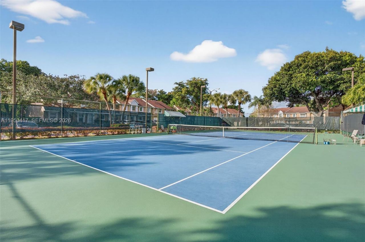 7033 Woodmont Way, Tamarac, FL 33321 Photo