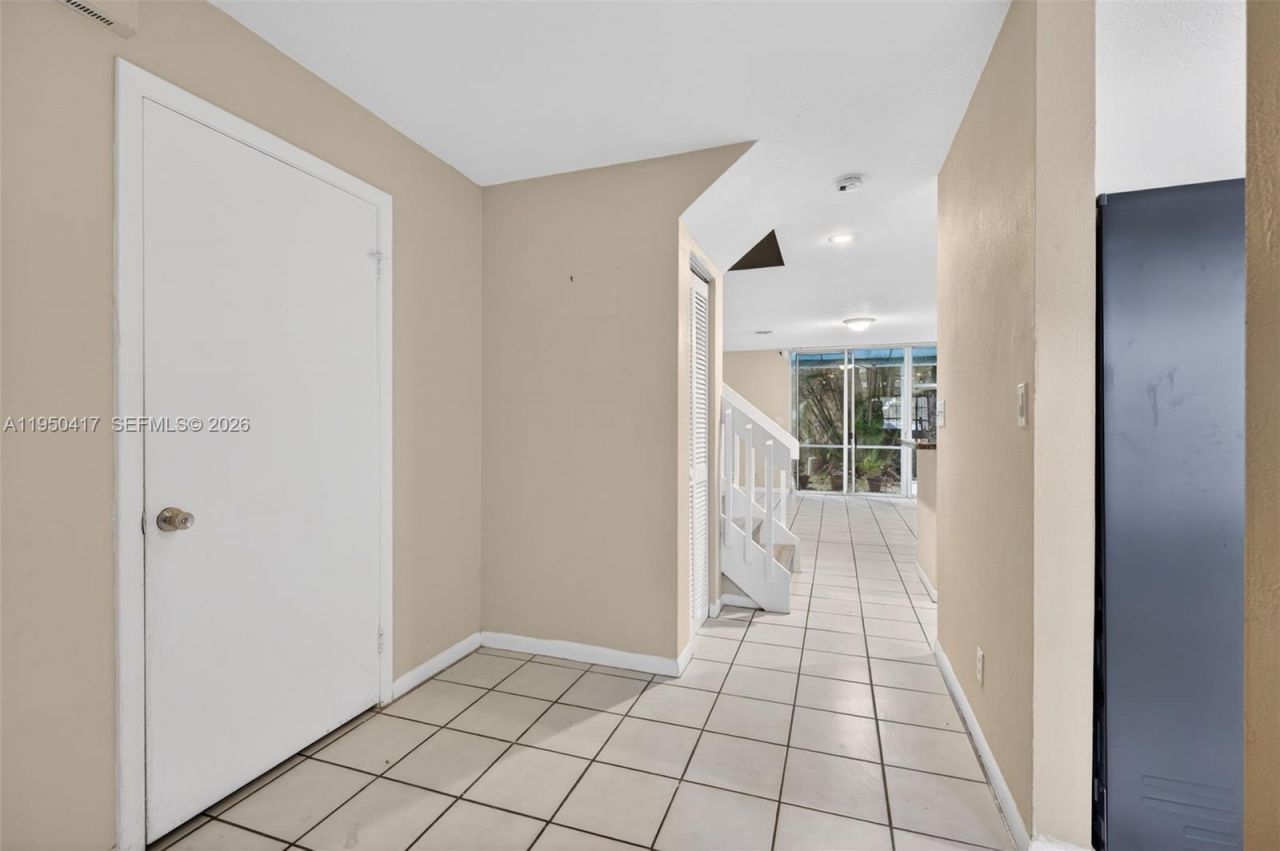 7033 Woodmont Way, Tamarac, FL 33321 Photo