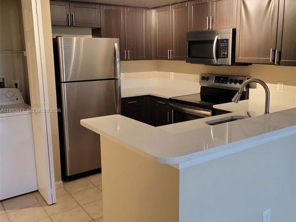 4151 N Haverhill Rd, Unit 1502, West Palm Beach, FL 33417