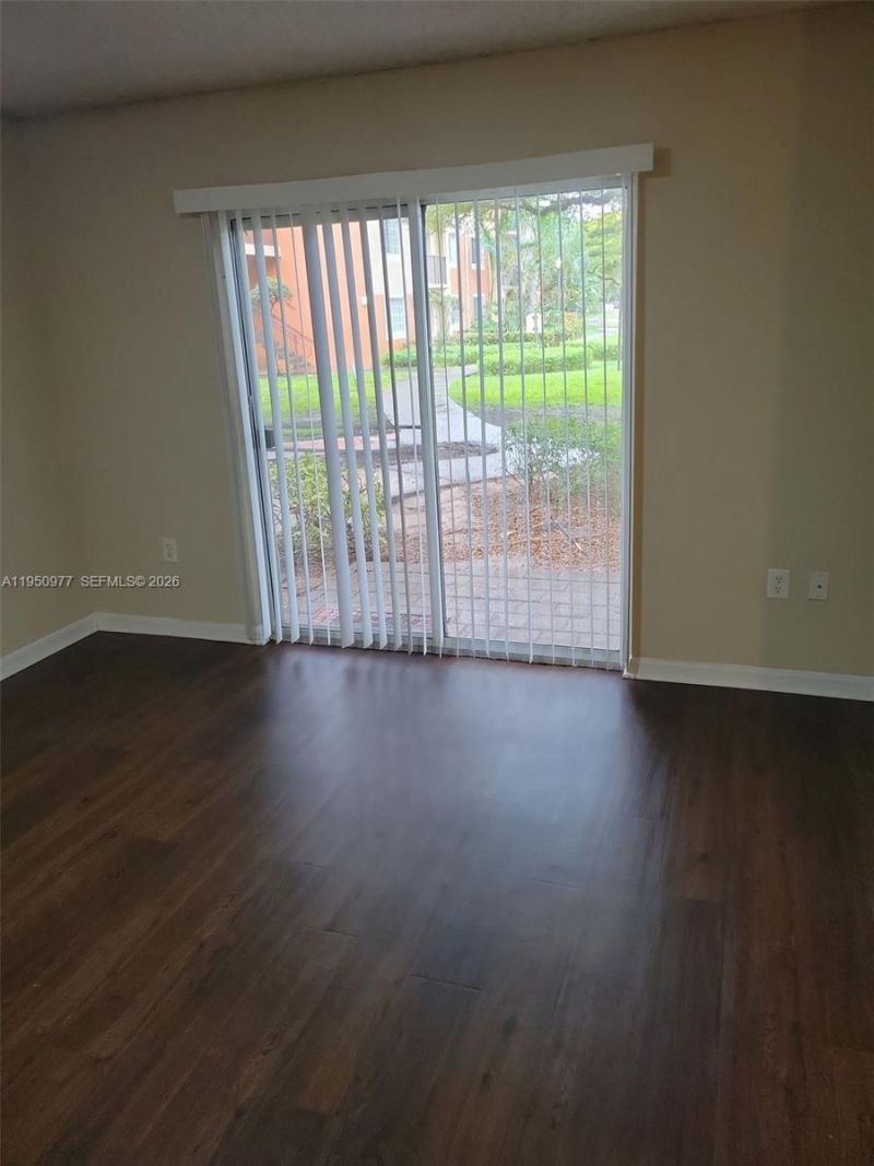 4151 N Haverhill Rd, Unit 1502, West Palm Beach, FL 33417 Photo