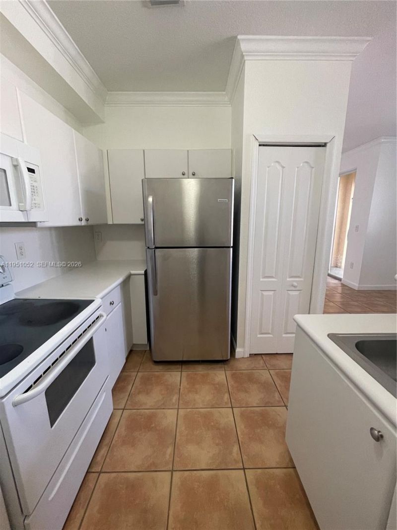 4321 SW 160th Ave, Unit 202, Miramar, FL 33027 Photo