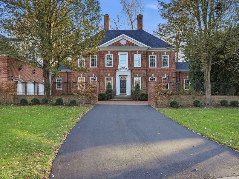 16 Wiveliscombe, New Albany, OH 43054 Photo 1