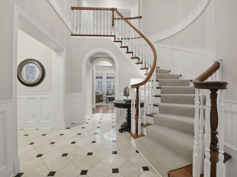 16 Wiveliscombe, New Albany, OH 43054 Photo 10