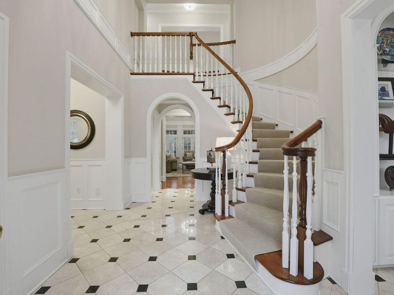 16 Wiveliscombe, New Albany, OH 43054 Photo 4