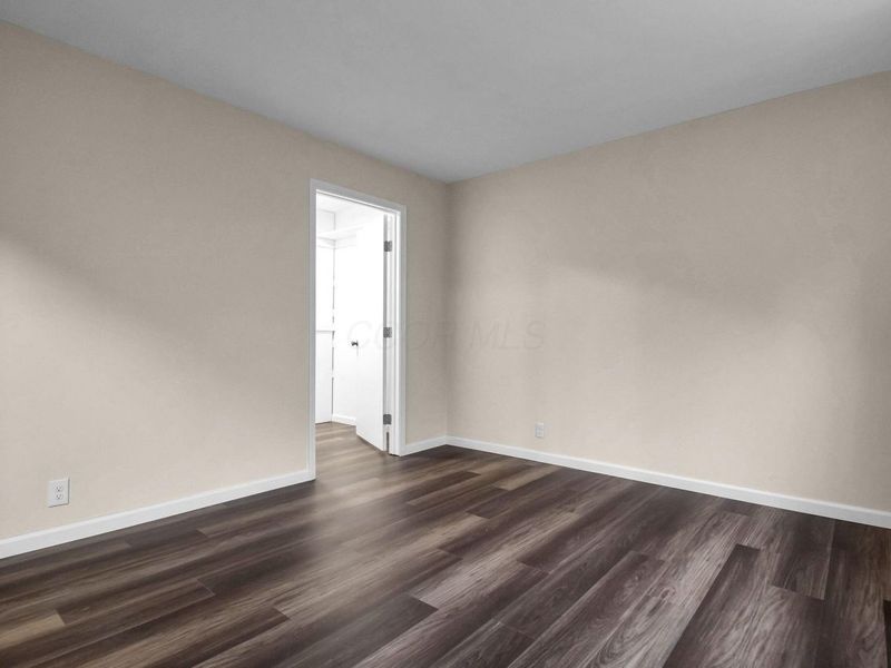 695 Tall Oaks Drive, Newark, OH 43055 Photo 26