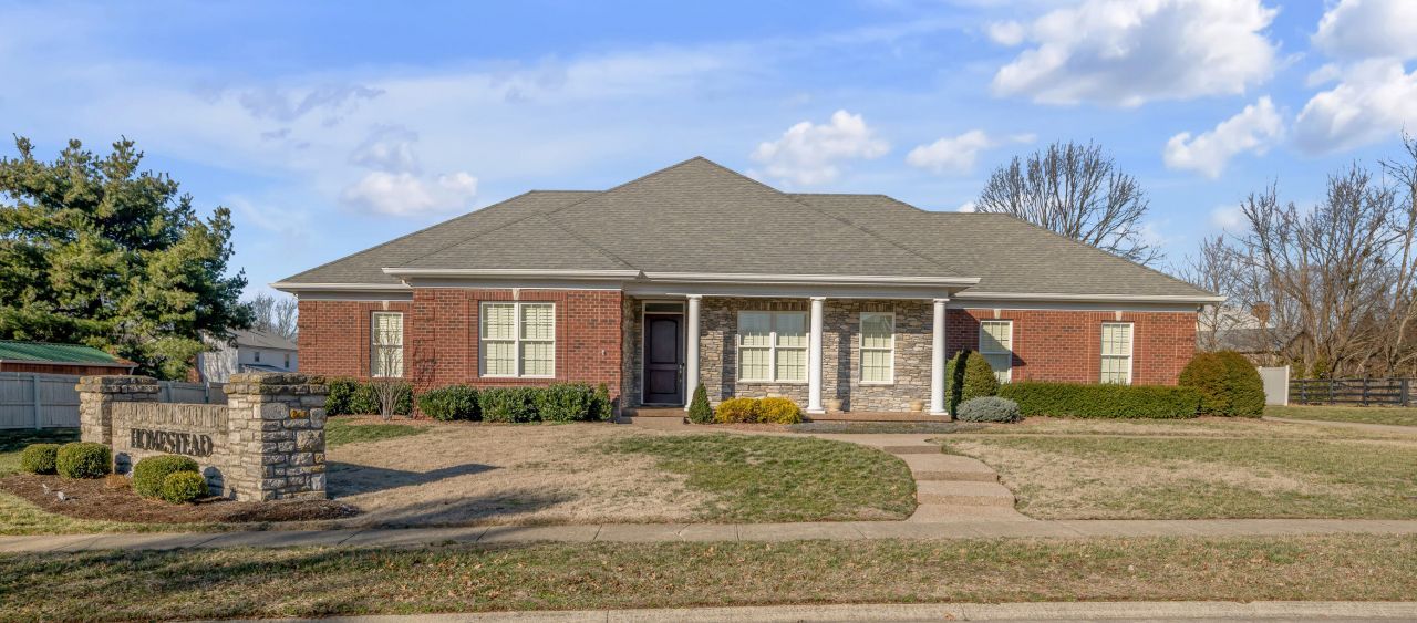 326 Foxtail Road, Versailles, KY 40383