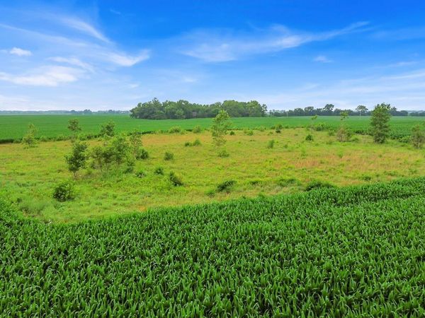 600 S S 125 W, Brook, IN 47922