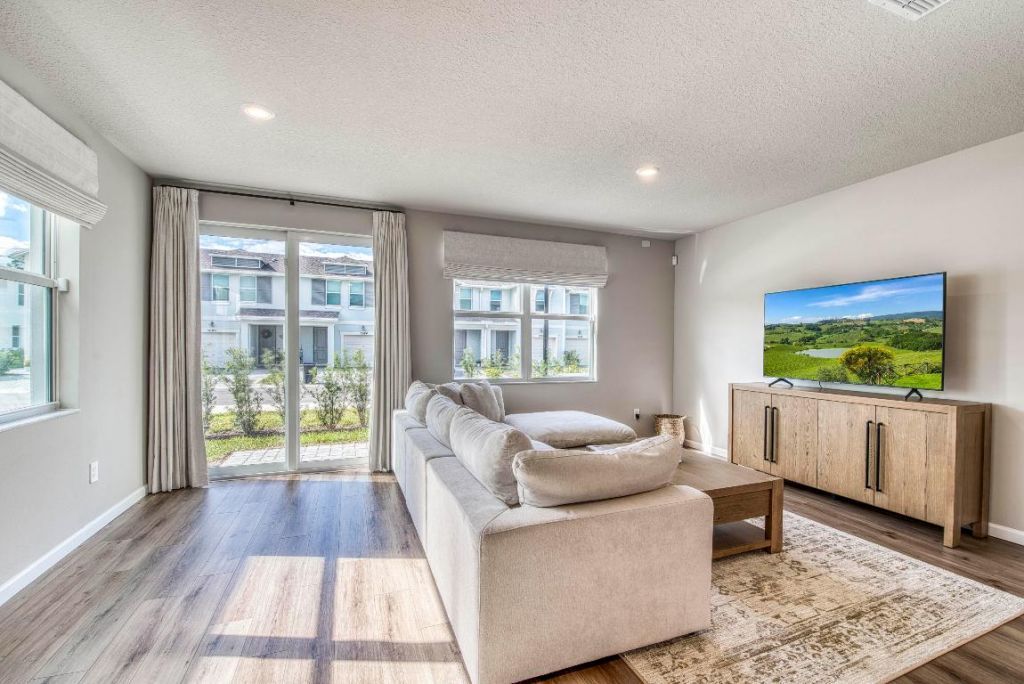 5735 SE Edgewater Circle, Stuart, FL 34997 Photo