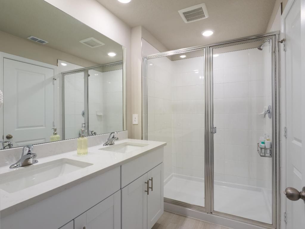 5735 SE Edgewater Circle, Stuart, FL 34997 Photo