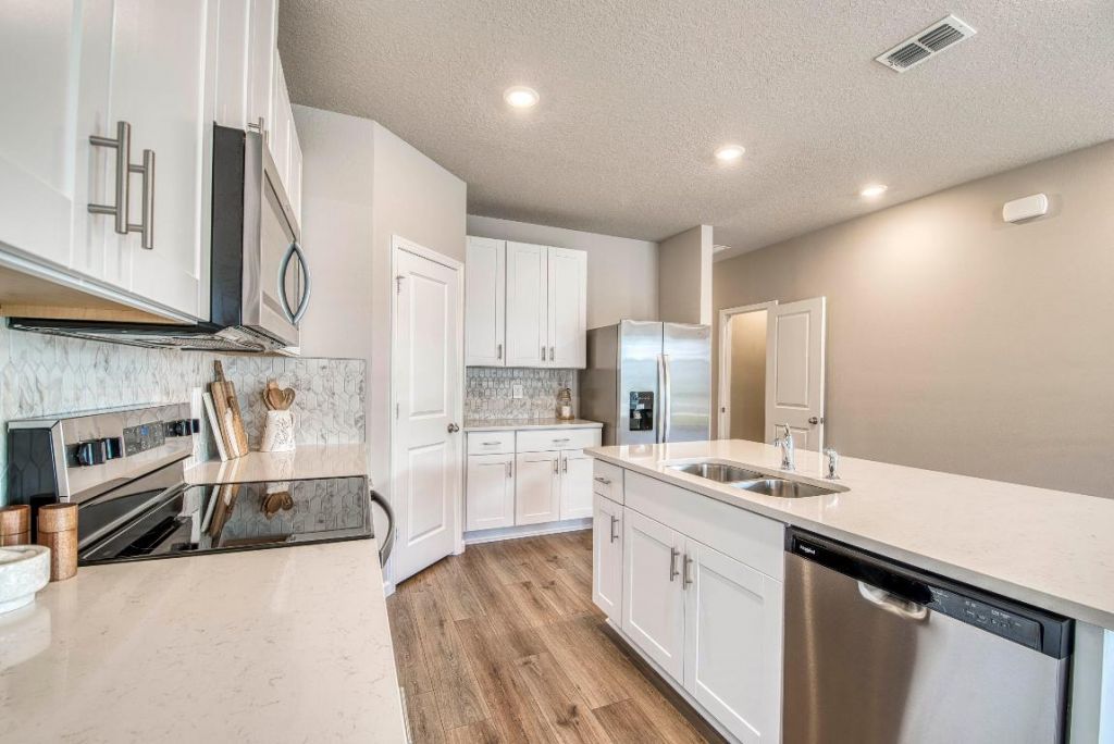 5735 SE Edgewater Circle, Stuart, FL 34997 Photo