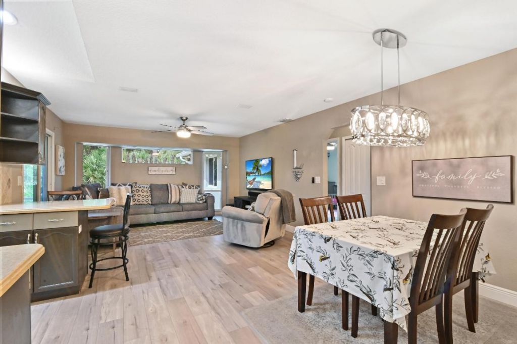 12693 61st Lane N, West Palm Beach, FL 33412 Photo